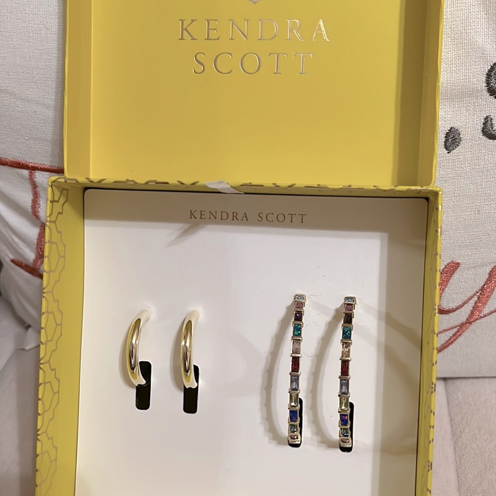 Kendra Scott Gift Set New in box